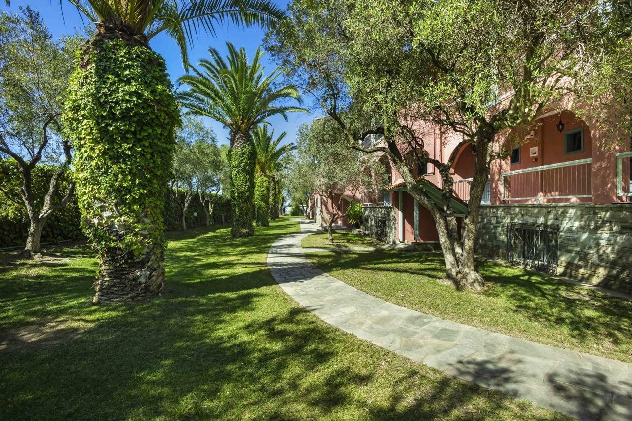 Hanioti Village Resort