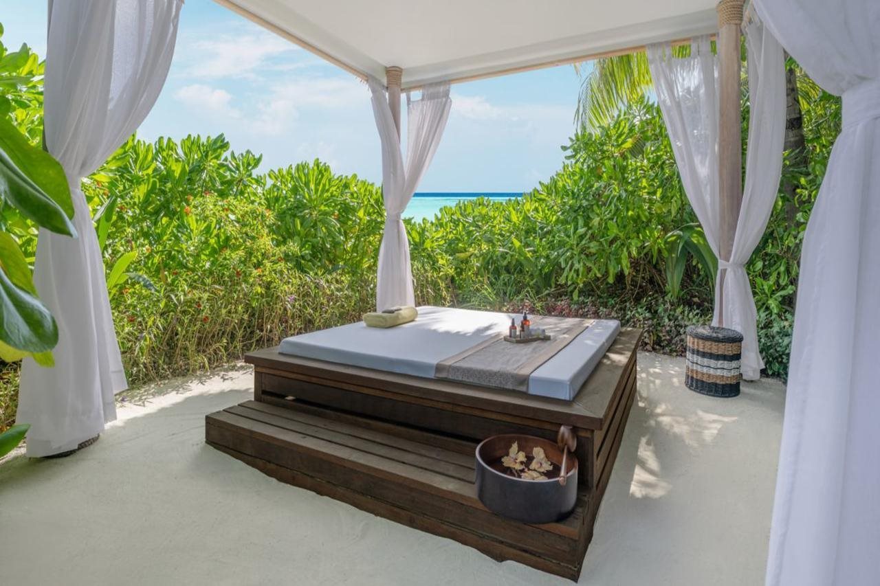 Hotel Le Meridien Maldives Resort & Spa, Malediven, Thilamaafushi. Großes 32