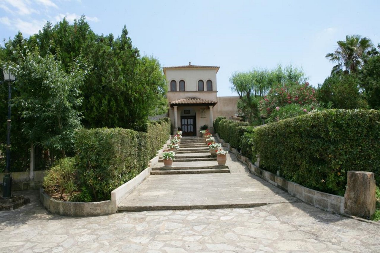 Hotellbilder av Aumallia hotel and Spa - nummer 1 av 73