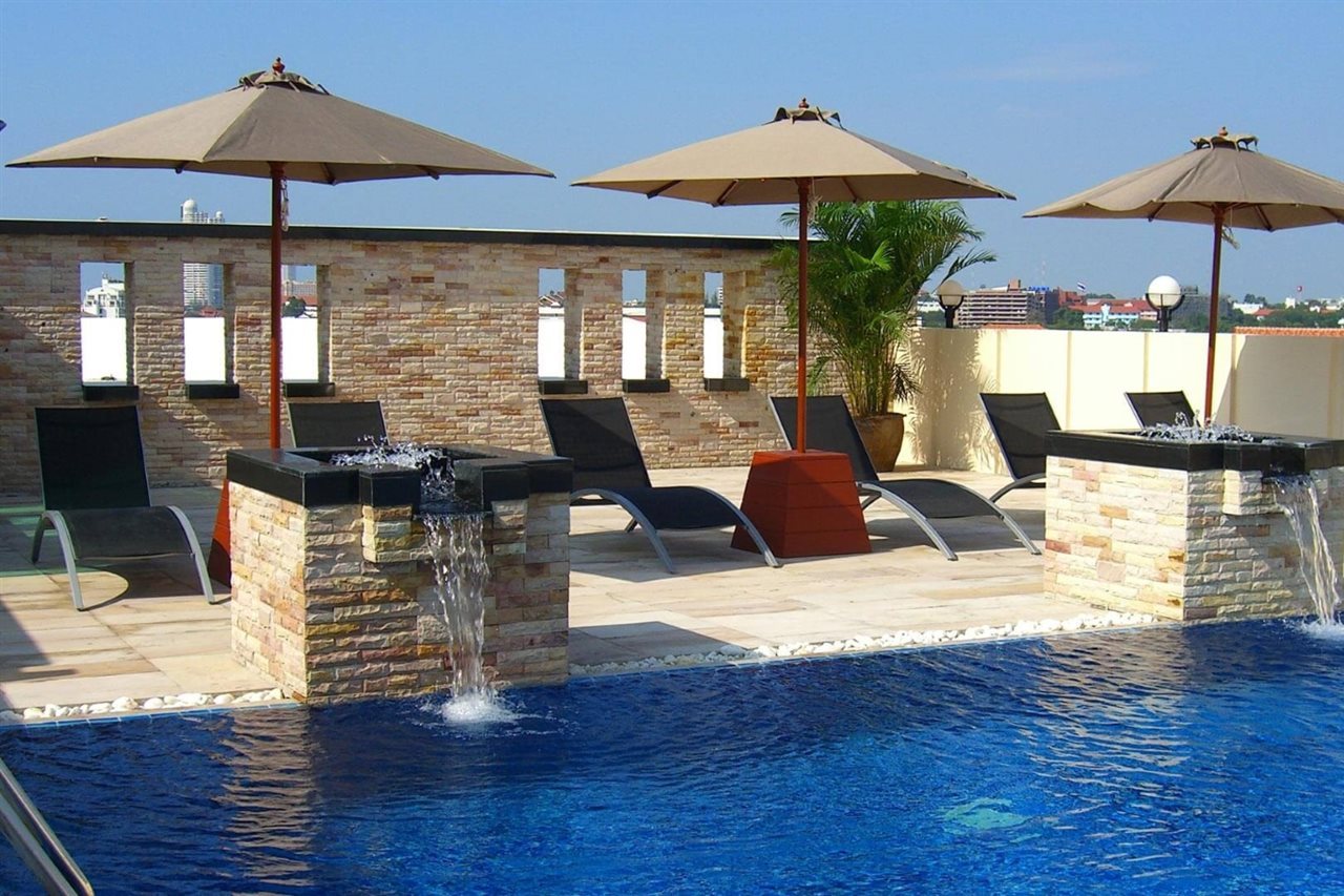 Hotel Nova Suites Pattaya (ex Amari), Thailand, Chonburi. Großes 2