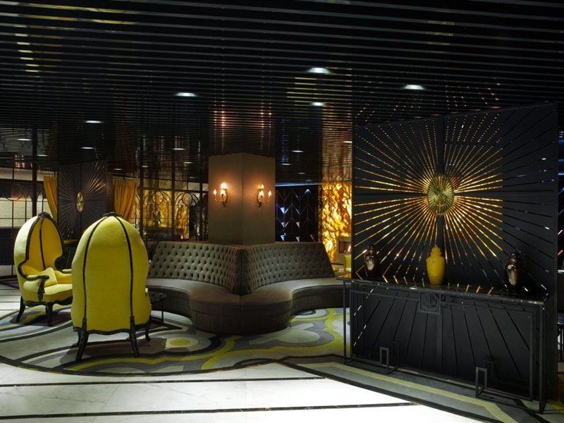 Sura Design Hotel & Suites