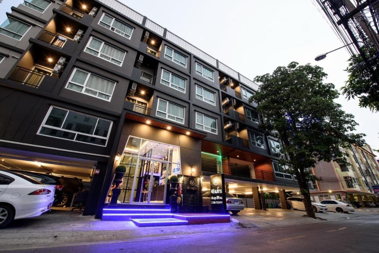 Bilder från hotellet 48 Metro Hotel Bangkok by ZUZU - nummer 1 av 10