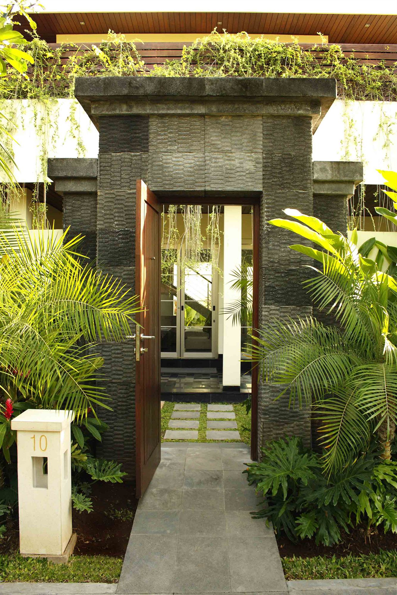 Sun Island Boutique Villas & Spa Seminyak