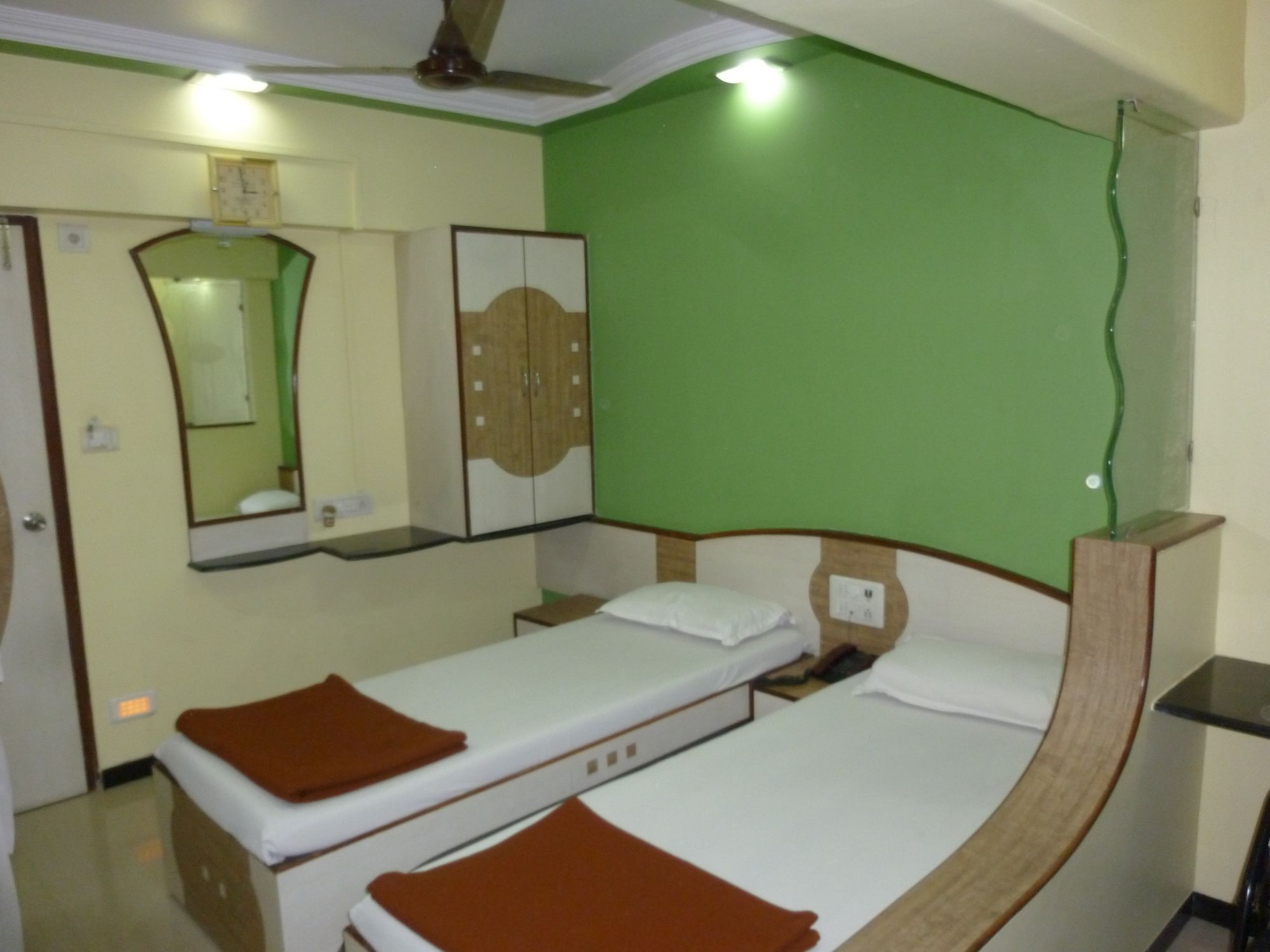 Hotellbilder av Hotel Midtown Andheri - nummer 1 av 10