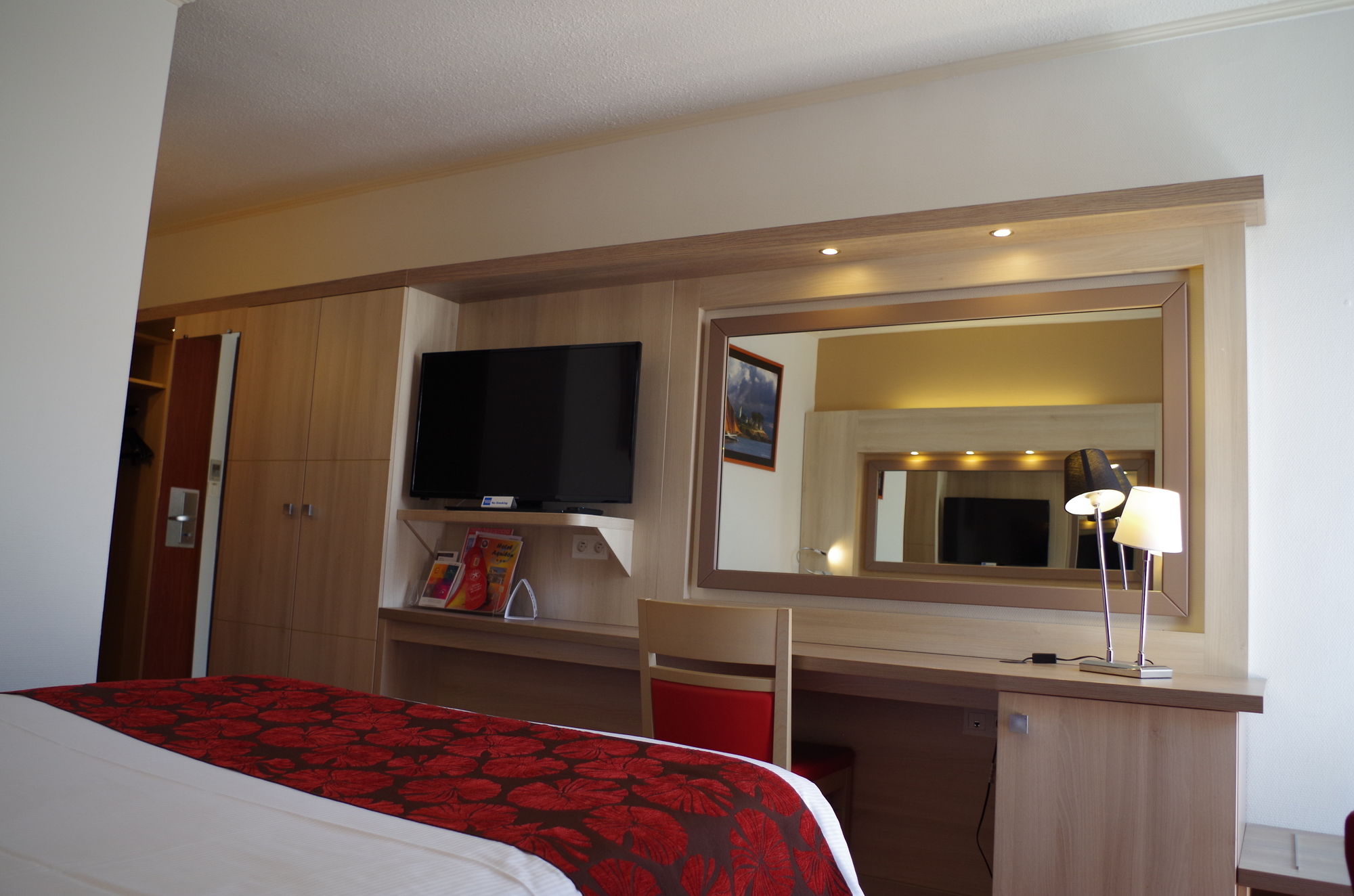 Hotel The Originals Saint-Nazaire Aquilon, Frankreich, Saint-Nazaire. Großes 1