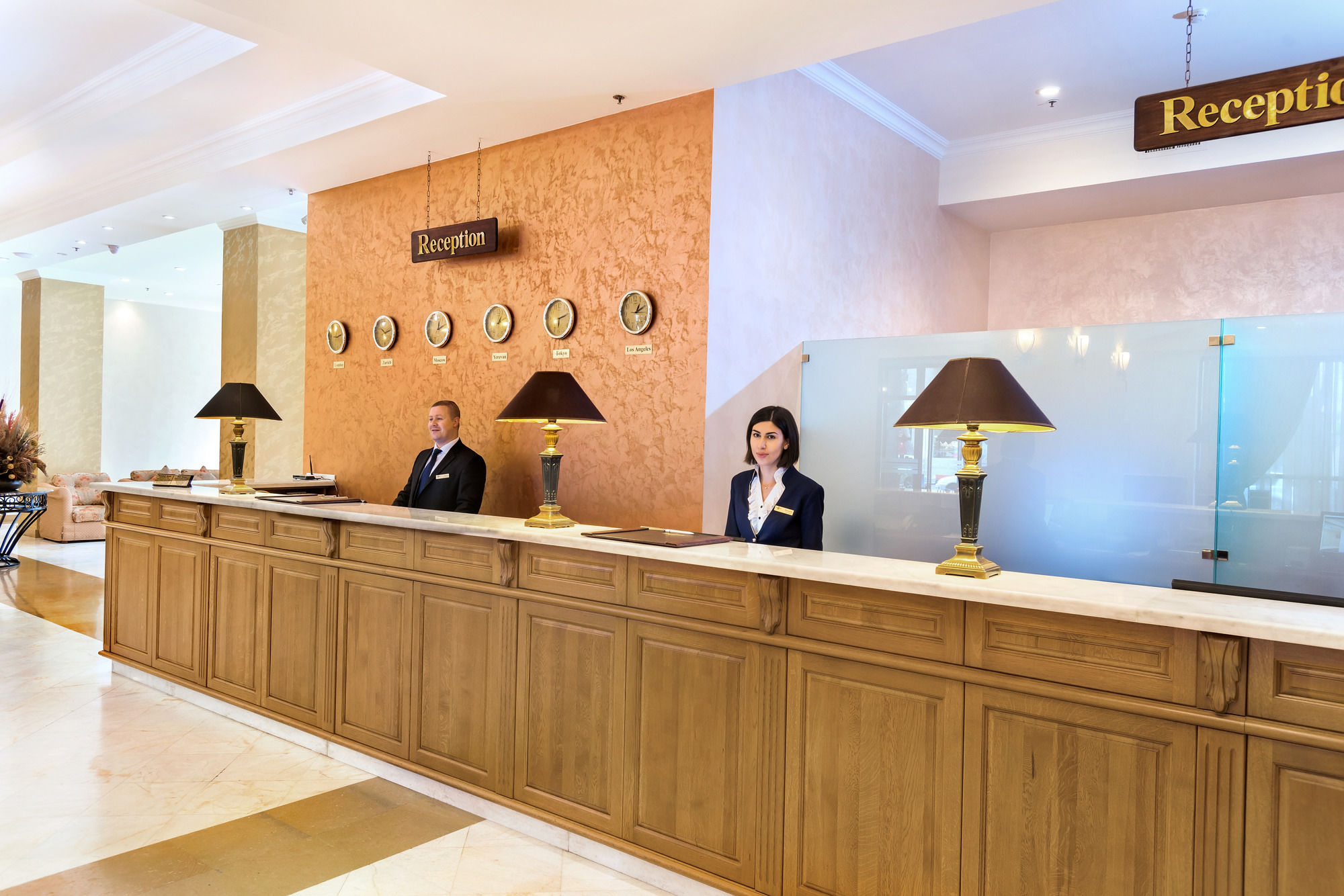 Hotel Ani Plaza Hotel, Armenien, Jerewan. Großes 2