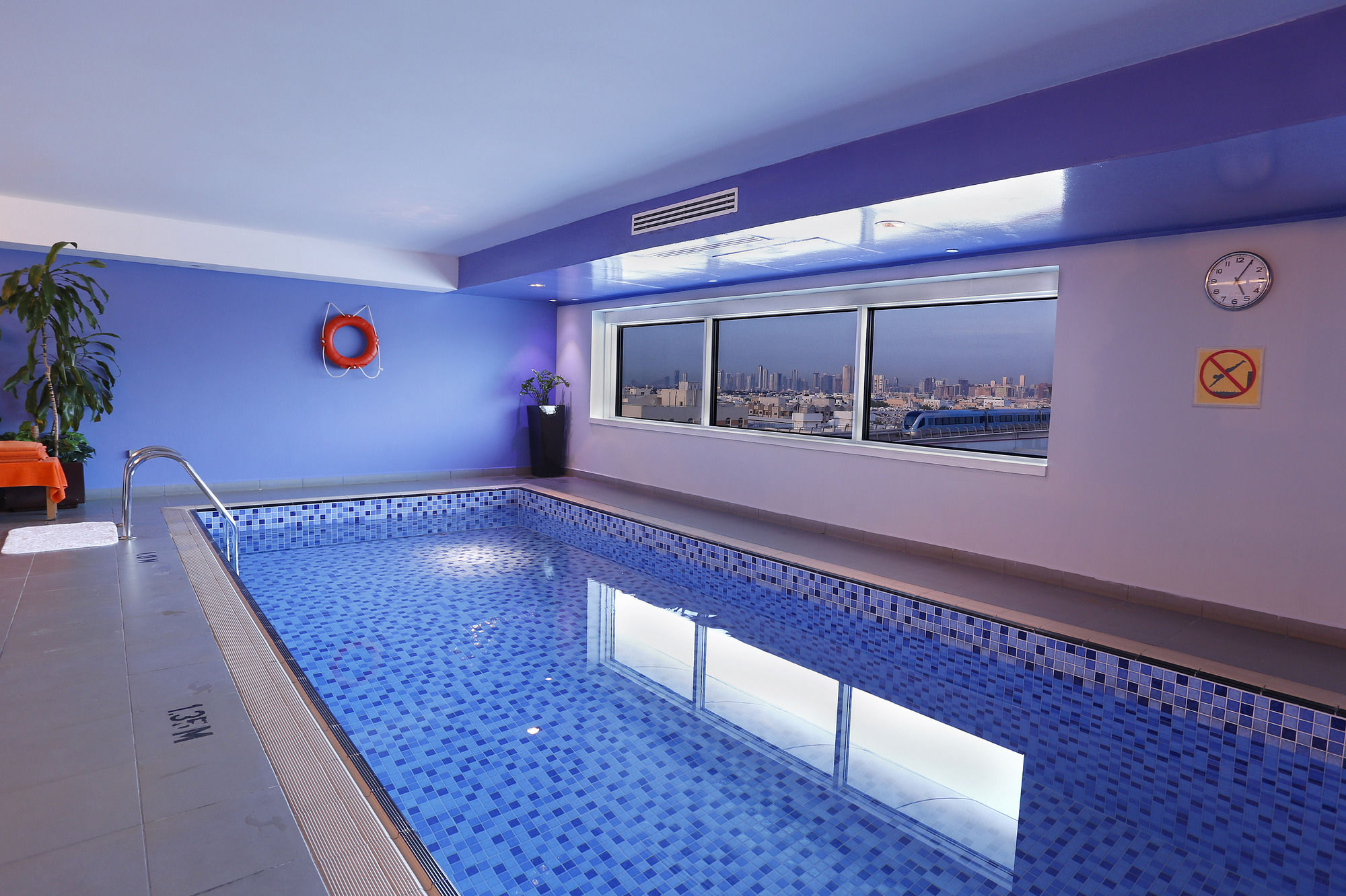 Hotel Ramada Plaza By Wyndham Dubai Deira, Vereinigte Arabische Emirate, Dubai. Großes 2