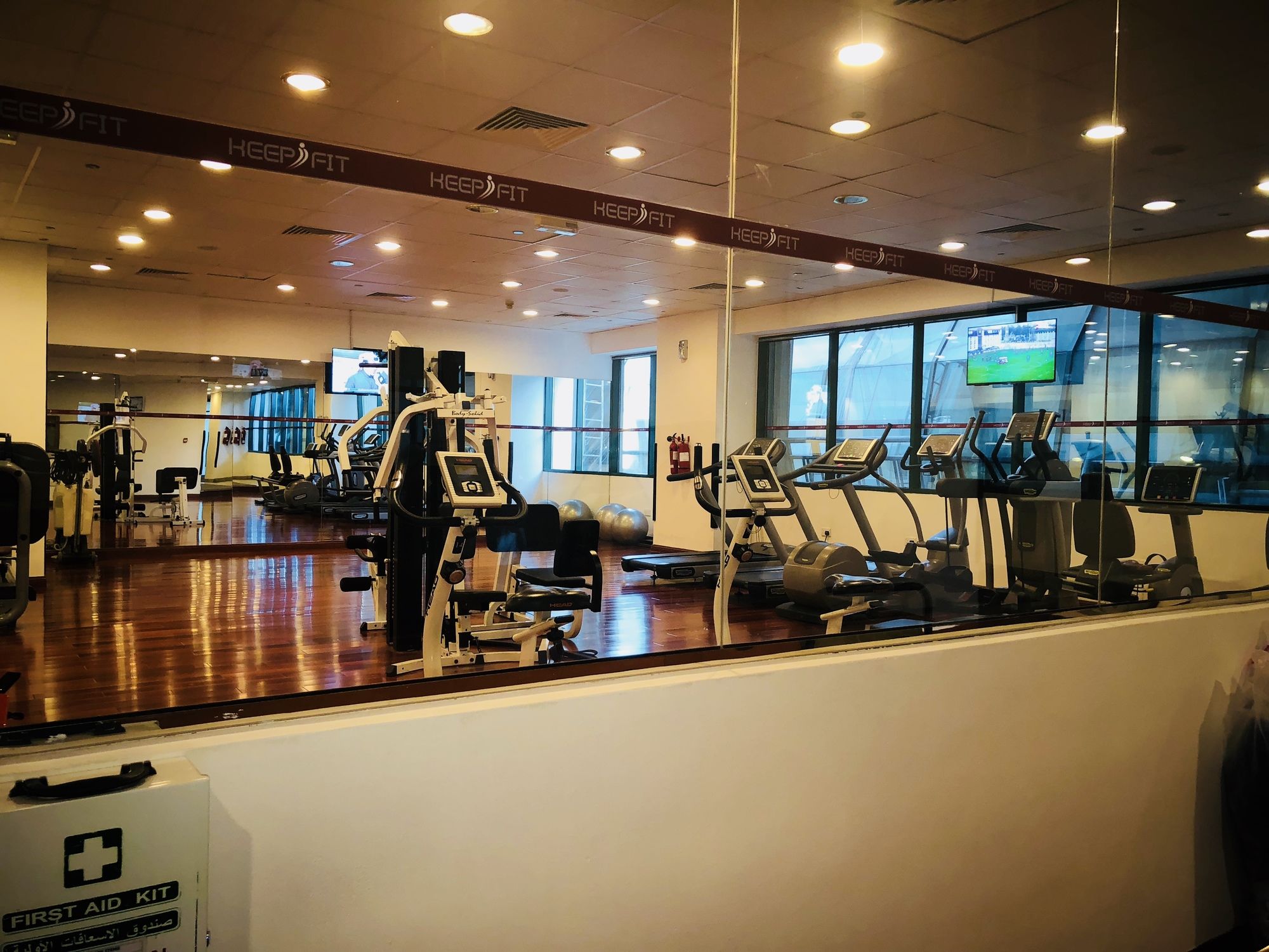 Hotellbilder av Golden Tulip Sharjah- Hotel Apartments - nummer 1 av 69