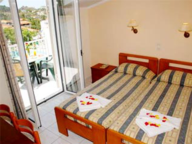 Hotellbilder av Captains and Commodore Complex - nummer 1 av 7