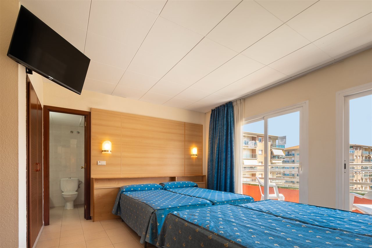 Hotel htop Summer Sun, Spanien, Santa Susanna. Großes 174