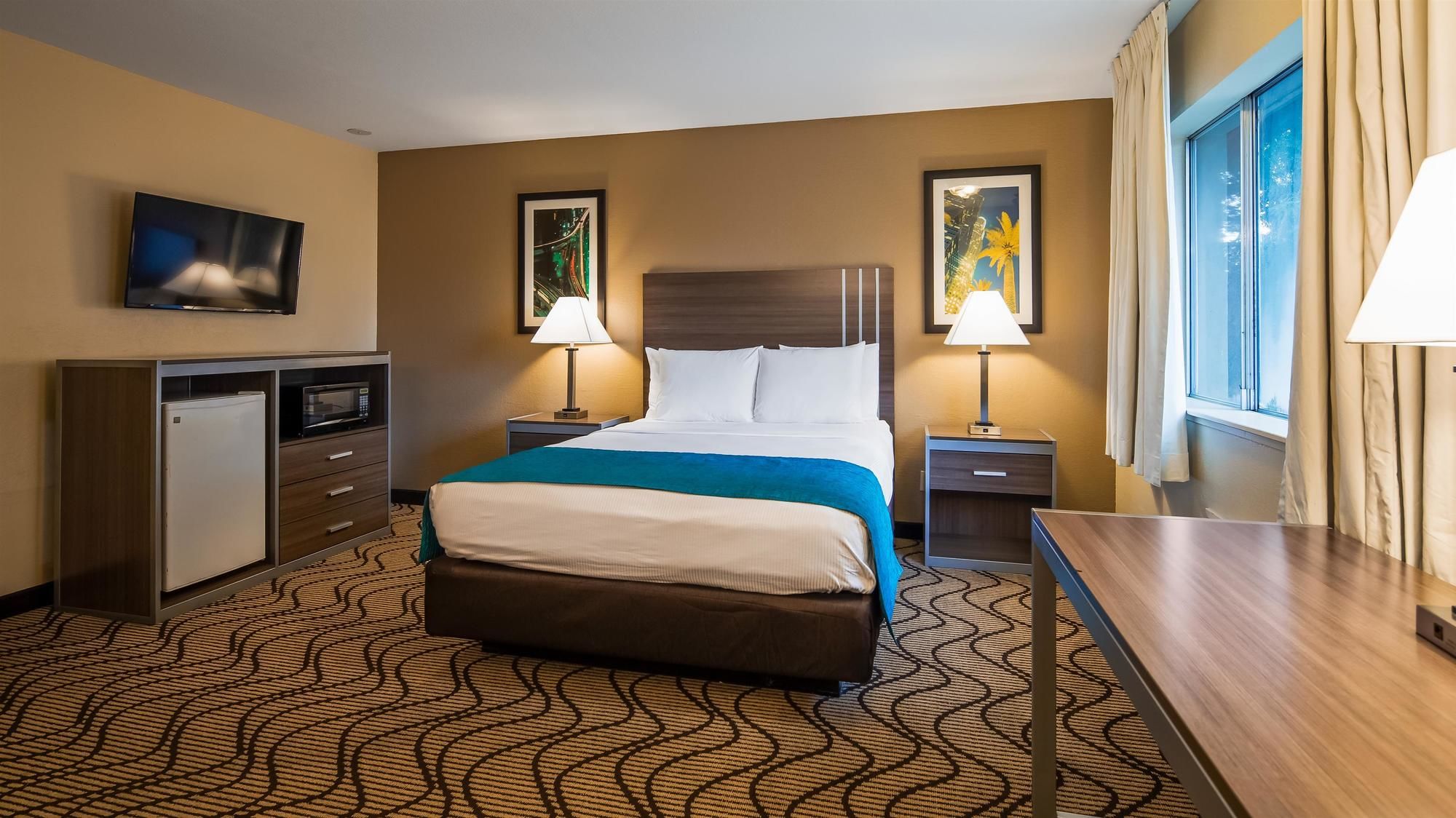 Hotellbilder av SureStay Plus Hotel by Best Western Sacramento North - nummer 1 av 10