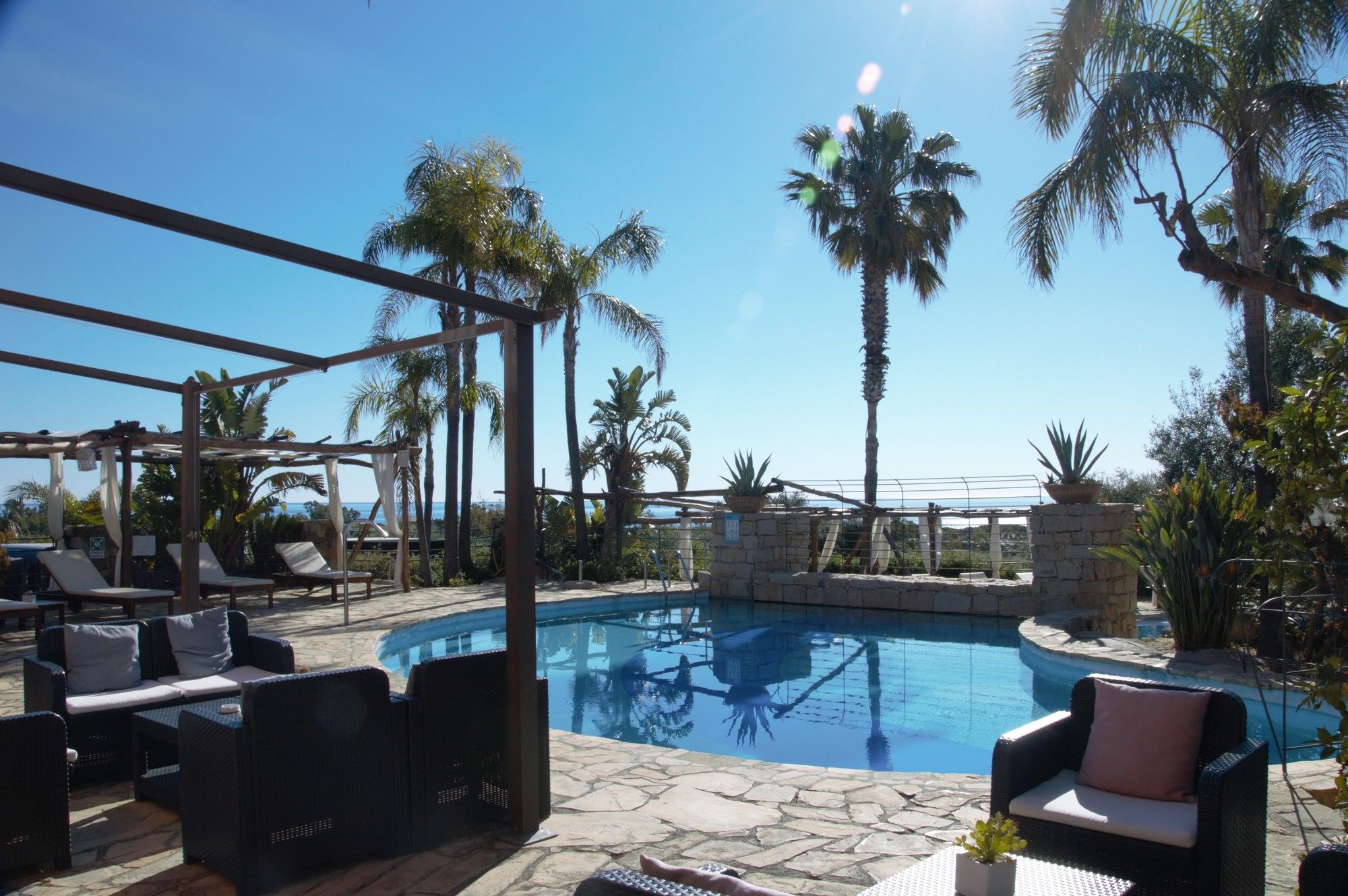 Galanias Hotel