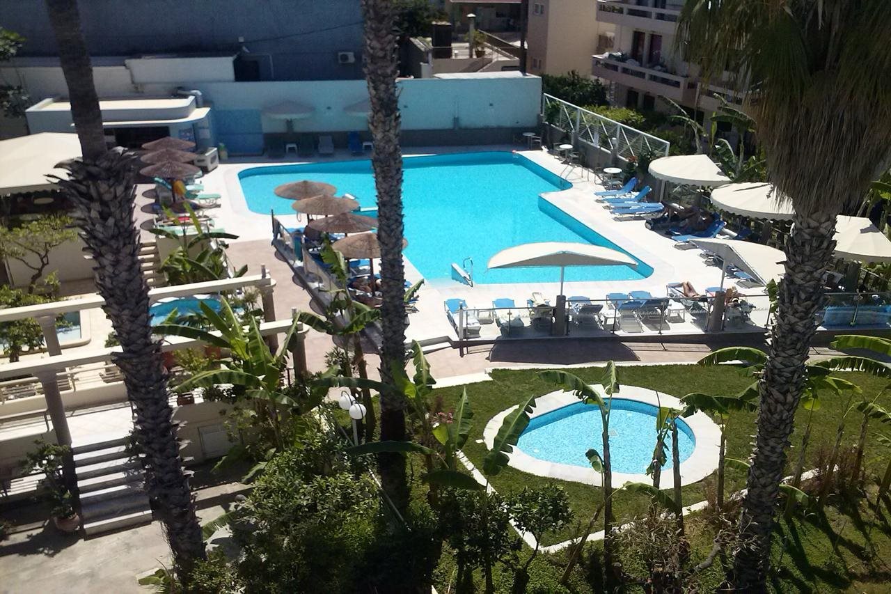 Hotellbilder av Astron Hotel - nummer 1 av 6