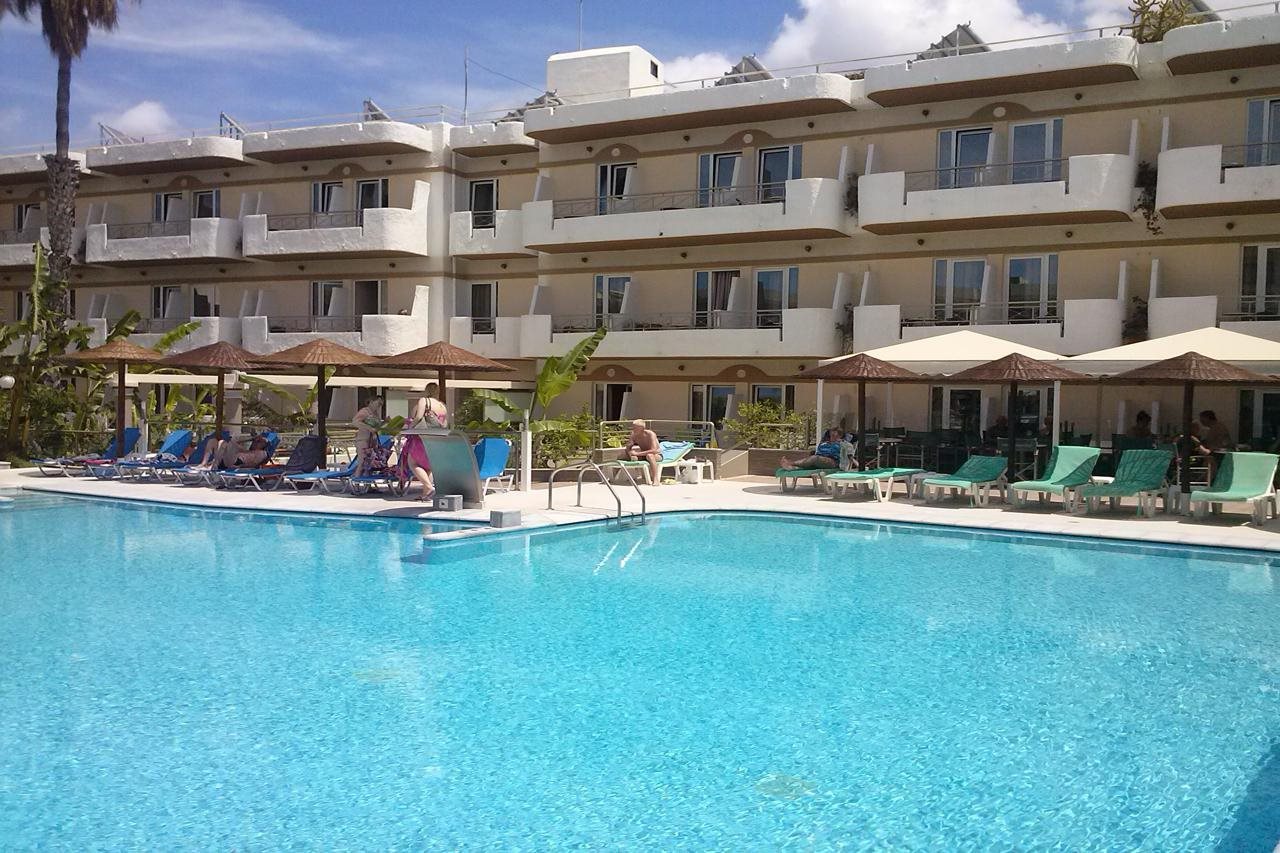 Bilder från hotellet Astron Hotel - nummer 1 av 6