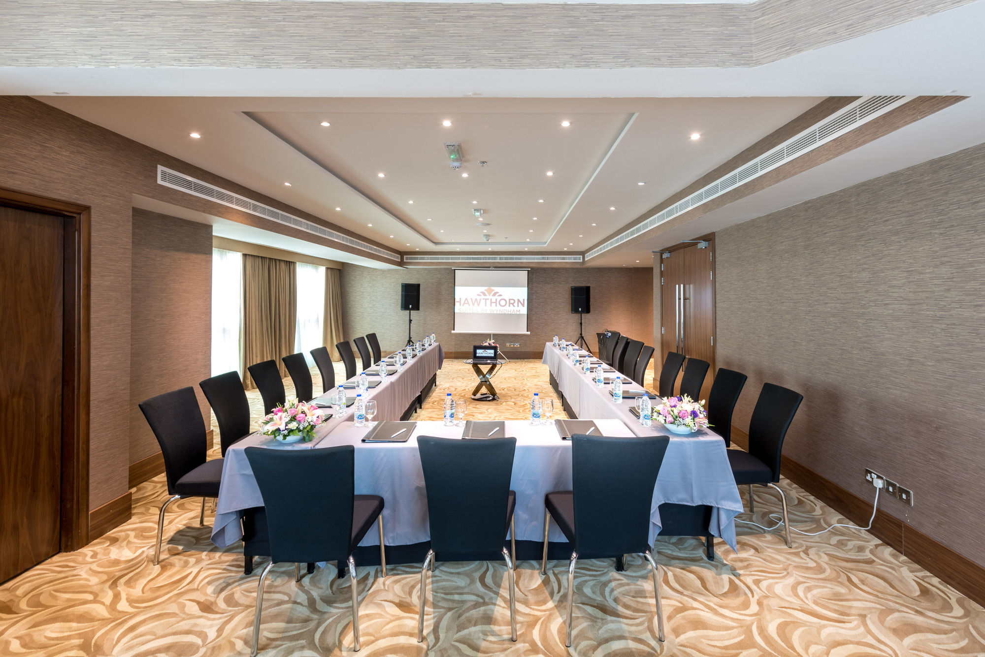 Hotellbilder av Hawthorn Suites by Wyndham Abu Dhabi City Centre - nummer 1 av 58
