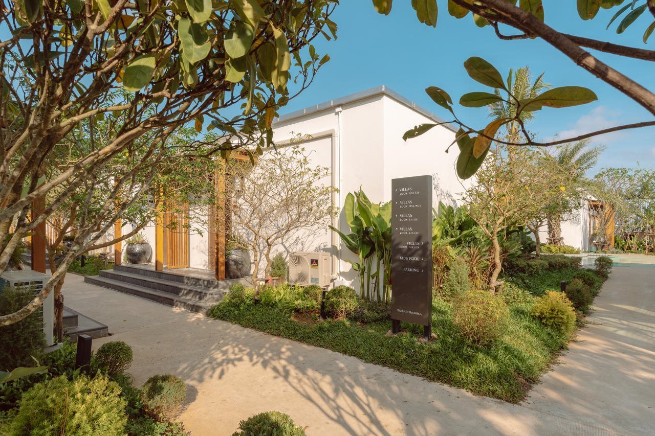 Hotel Sugar Marina Resort-LAGOON-Villas,  Naiyang Beach, Thailand, Nai Yang Beach. Großes 2