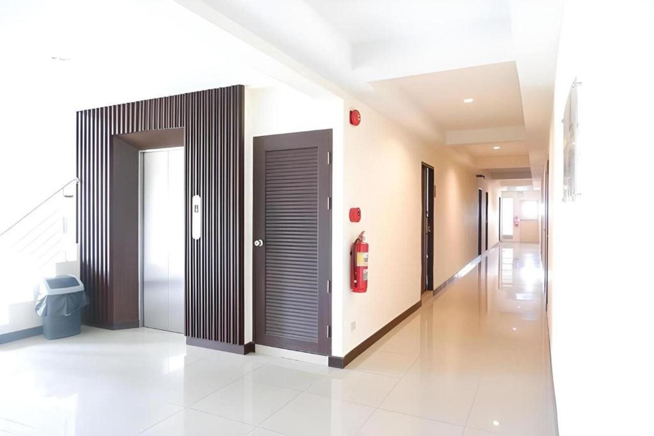 Hotel Collection O VResotel, Thailand, Nonthaburi. Großes 2