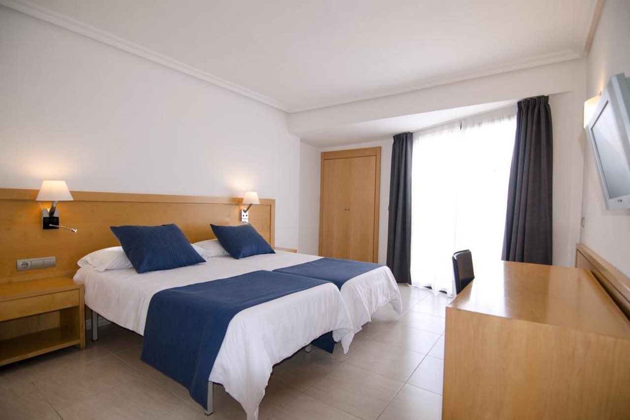 Hotel Hotel Vibra San Remo, Spanien, Sant Antoni de Portmany. Großes 2
