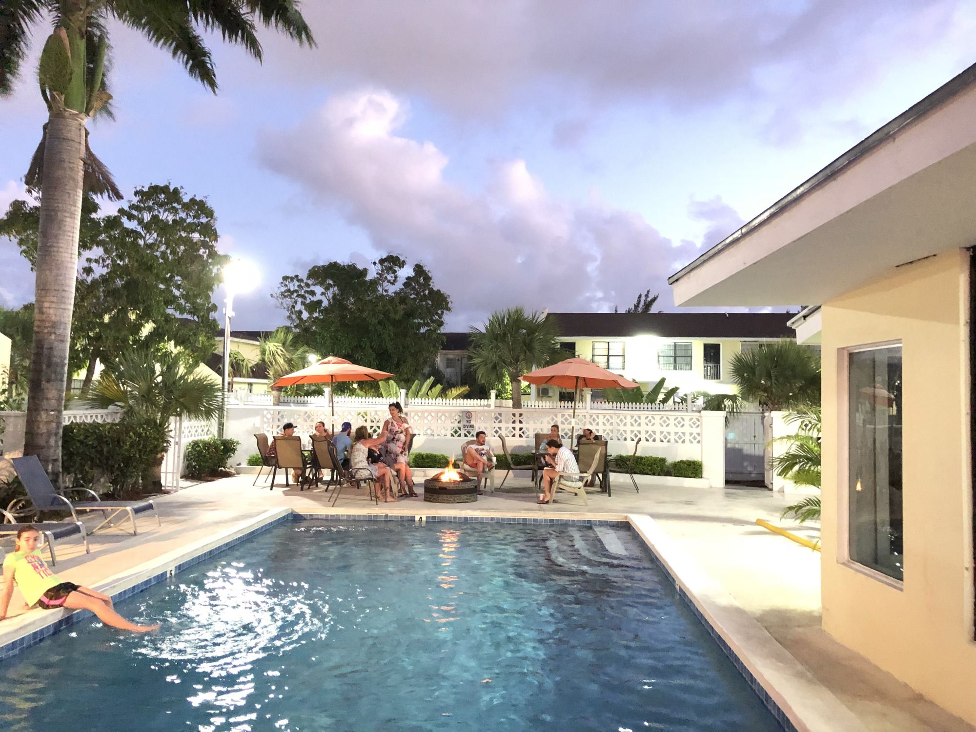 Hotellbilder av The Colony Club Inn and Suites - nummer 1 av 10