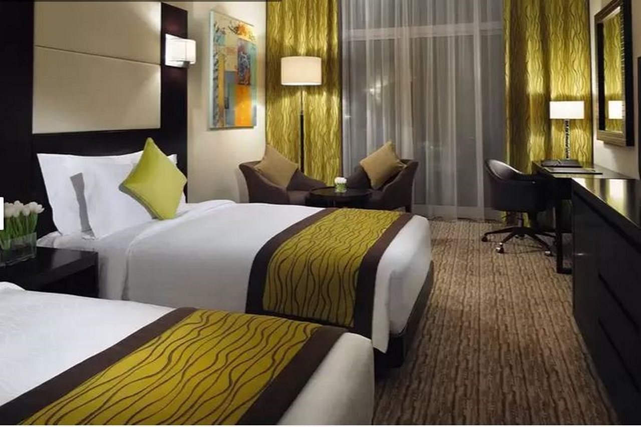 Hotel Movenpick Jumeirah Lakes Towers, Vereinigte Arabische Emirate, Dubai. Großes 2