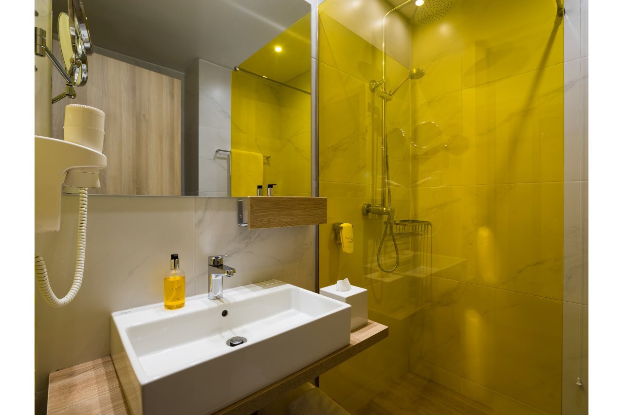 Hotel Ibis Styles Athens Routes, Griechenland, Athen. Großes 272