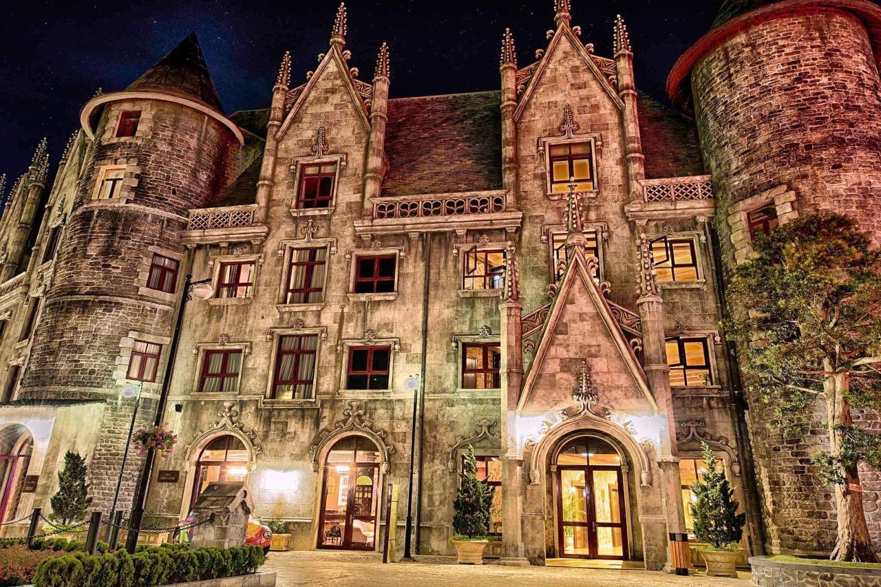 Hotel Mercure Danang French Village Bana Hills, Vietnam, Da Nang. Großes 1