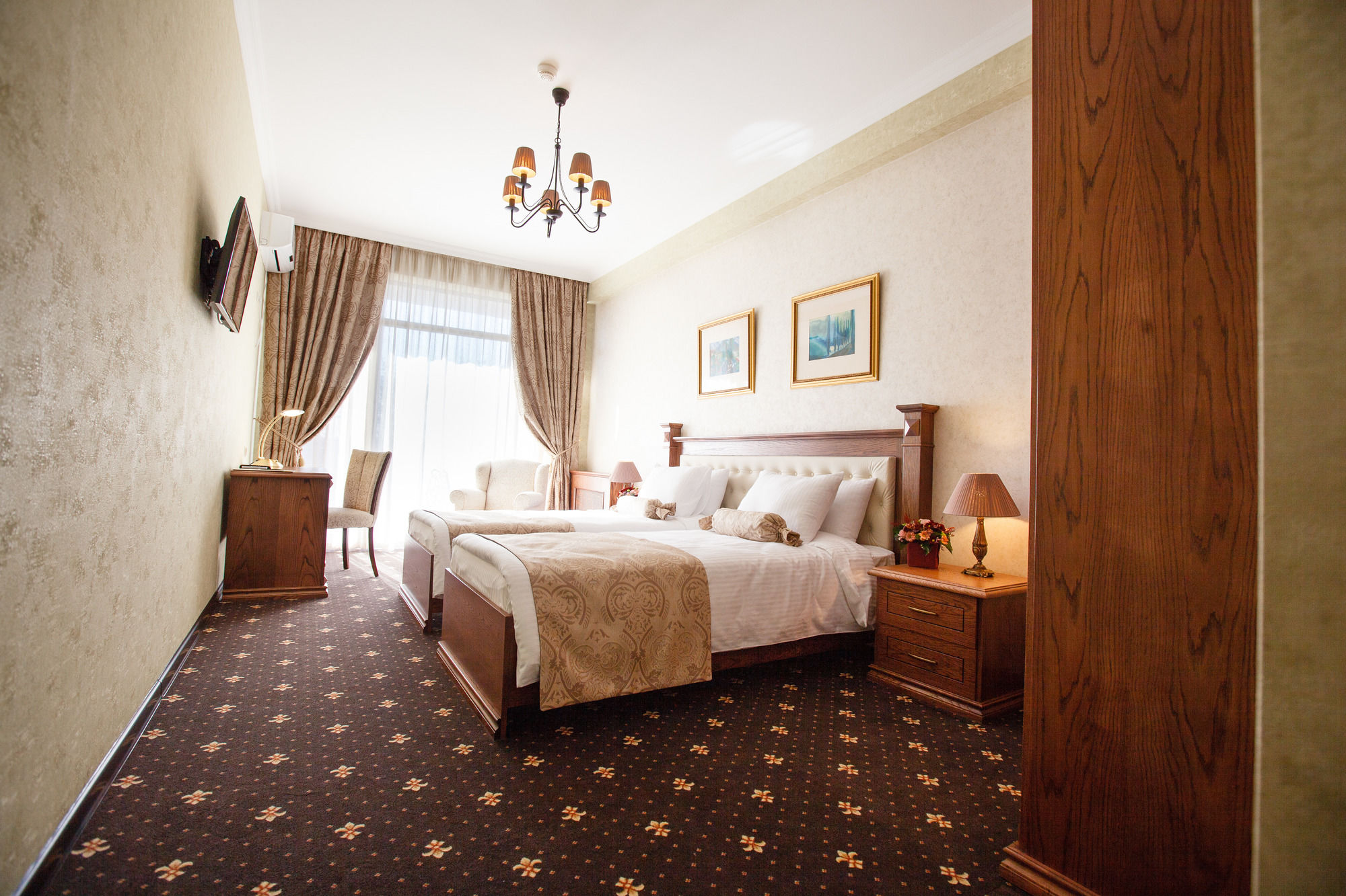 Bilder från hotellet Khedi Hotel, Tbilisi - nummer 1 av 10