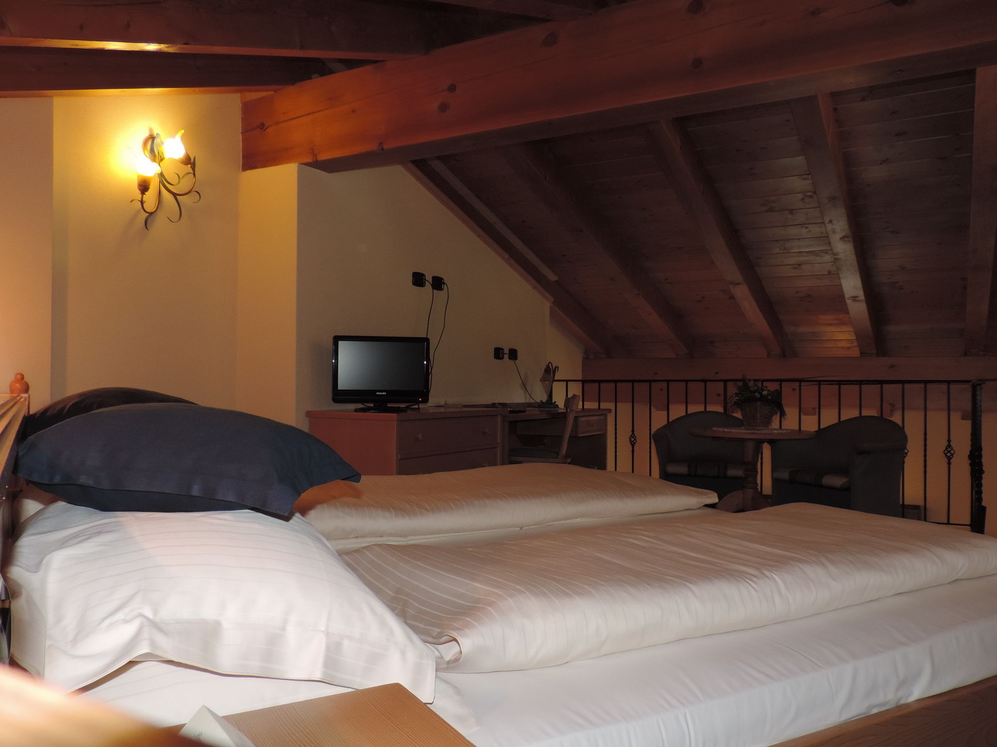 Hotellbilder av Flora Hotel - nummer 1 av 10