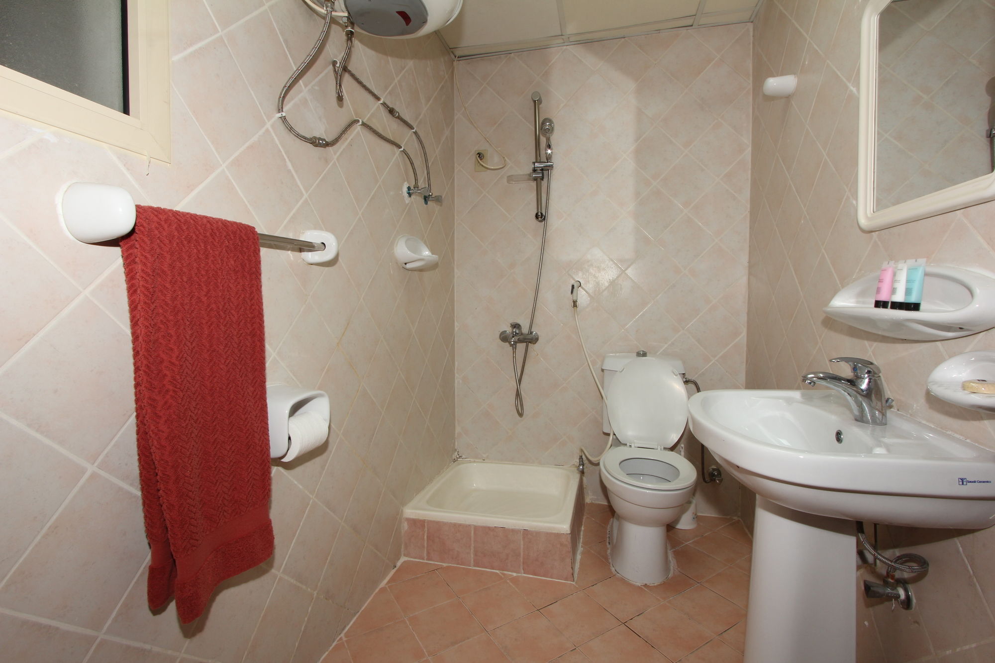 Hotel Khalifa Tower Hotel Apartments, Saudi-Arabien, Al-Dschubail. Großes 1