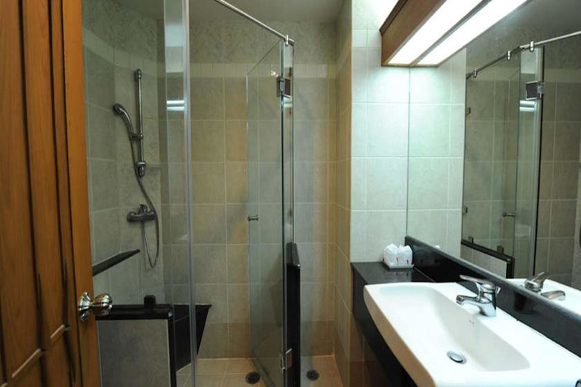 Hotellbilder av The Whitehouse Condotel - nummer 1 av 10