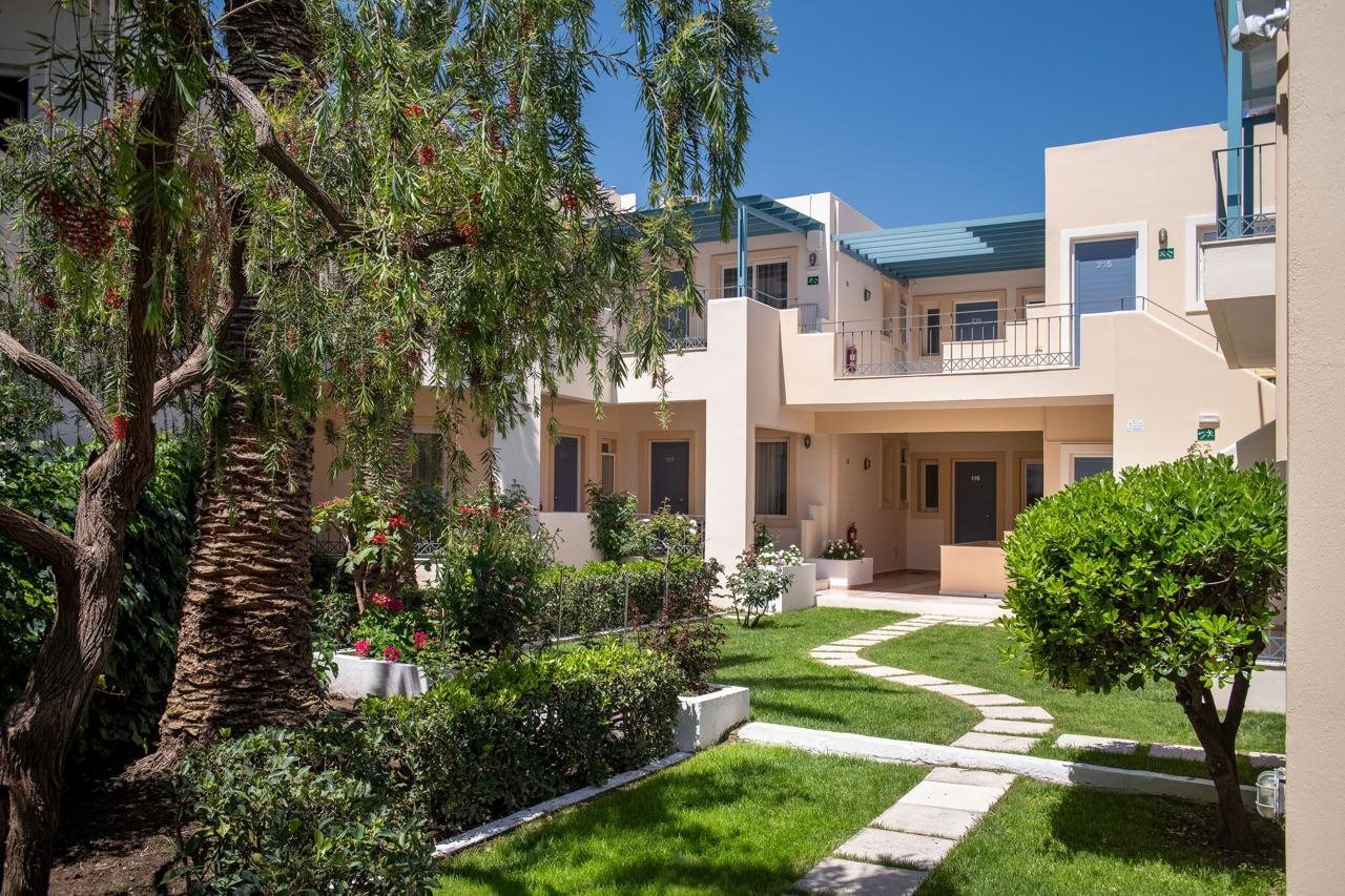 Papadakis Apartments