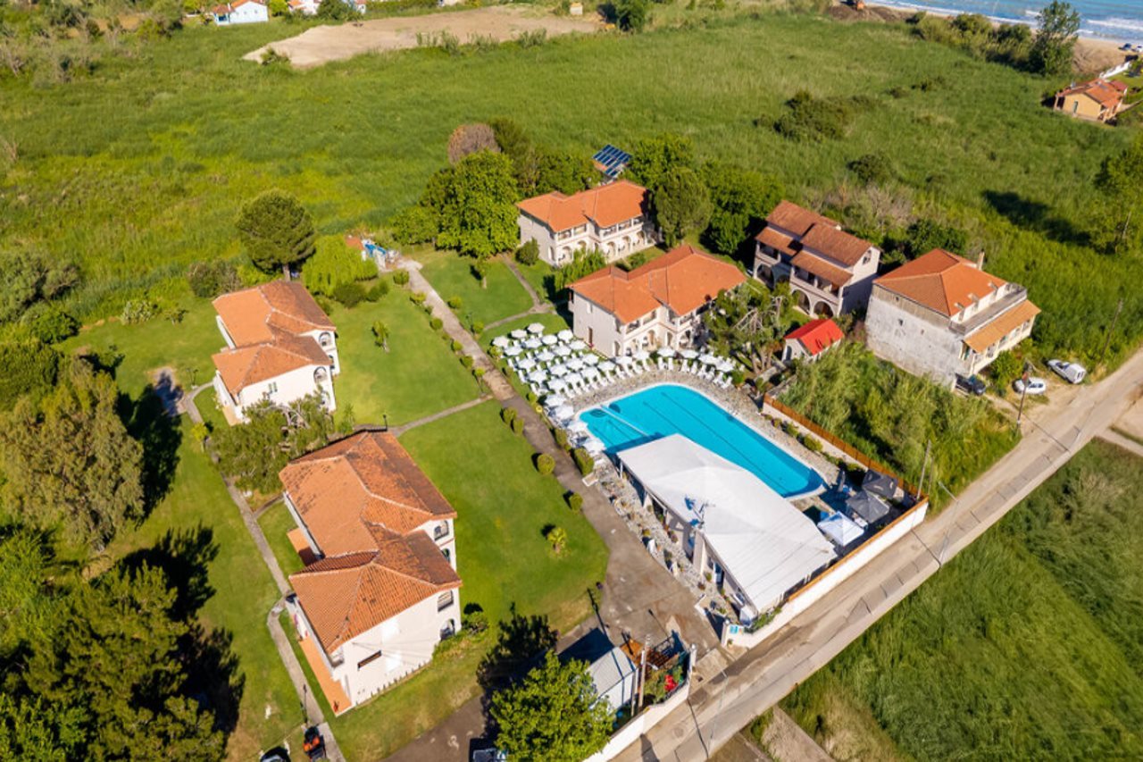 Kamari Apartments