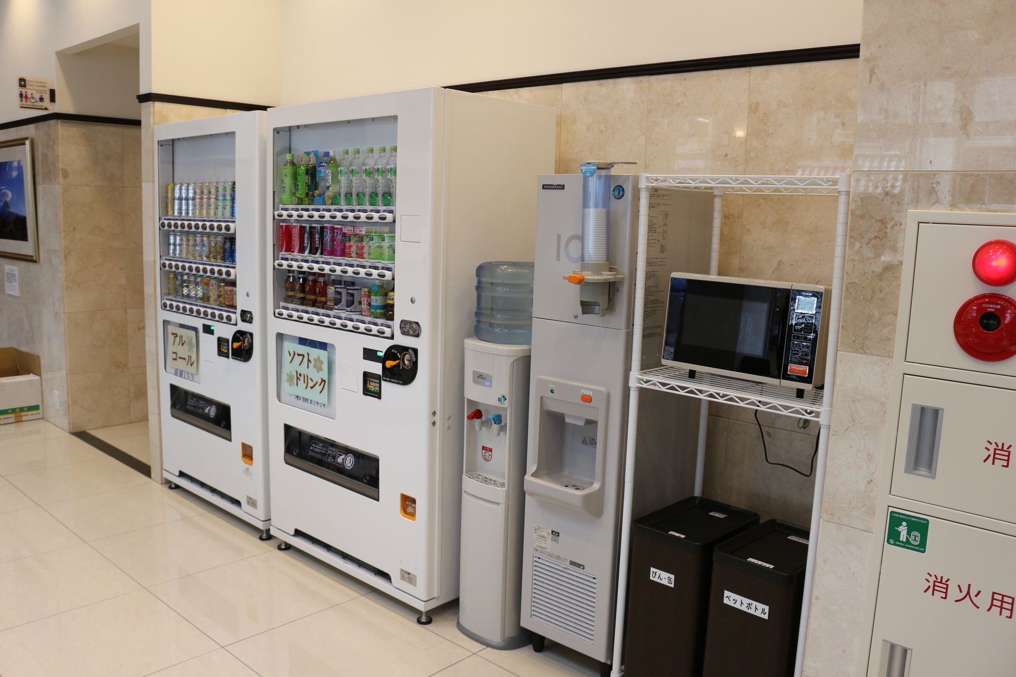 Hotellbilder av Toyoko Inn Shin-osaka Chuo-guchi Shinkan - nummer 1 av 10