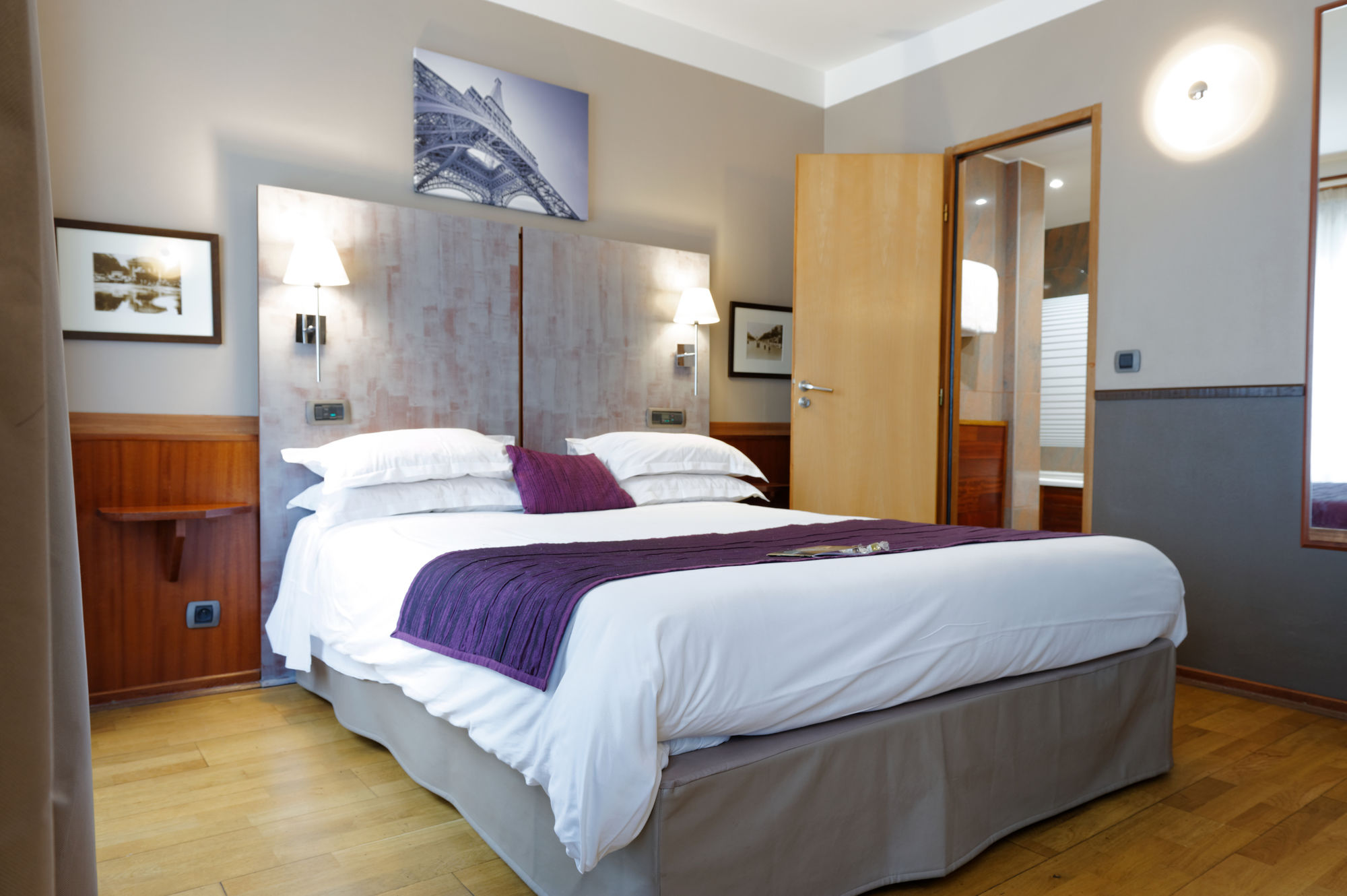 Hotel George Sand, Frankreich, Paris. Großes 1