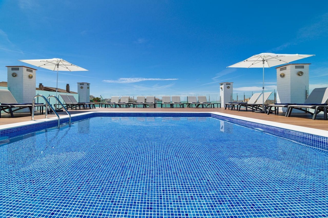 Hotel H10 Delfin