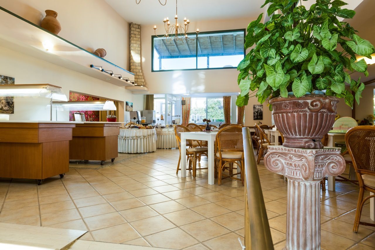 Hotel Trefon Hotel Apartments and Family Suites, Griechenland, Rethymnon. Großes 2